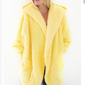 Host Pick 2x** NWOT Nordic Beach wrap